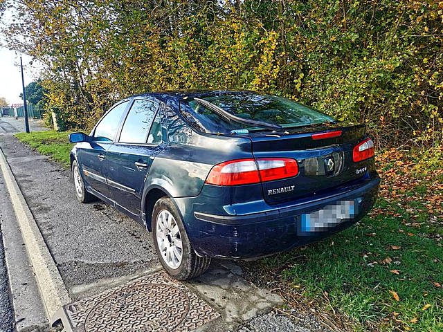 RENAULT Laguna II Berline (BG) 1.8 i 16V 120cv 