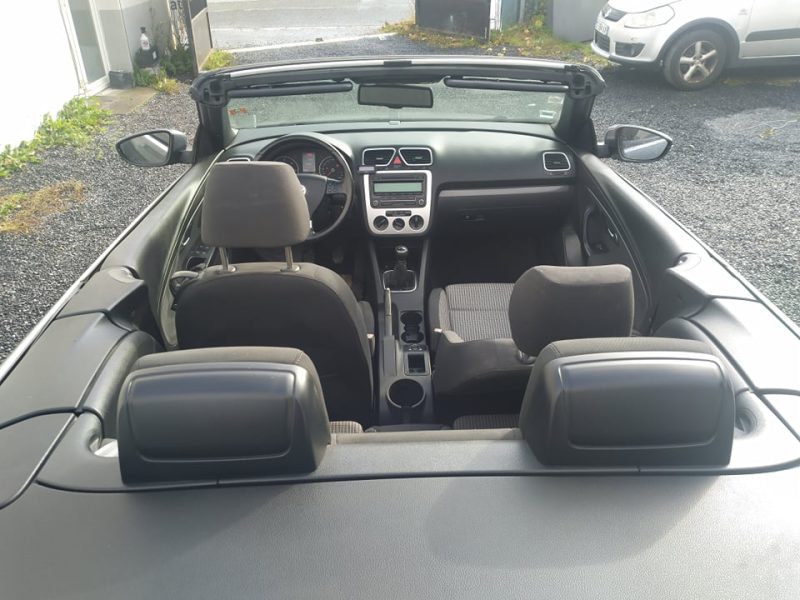 VOLKSWAGEN EOS 2009