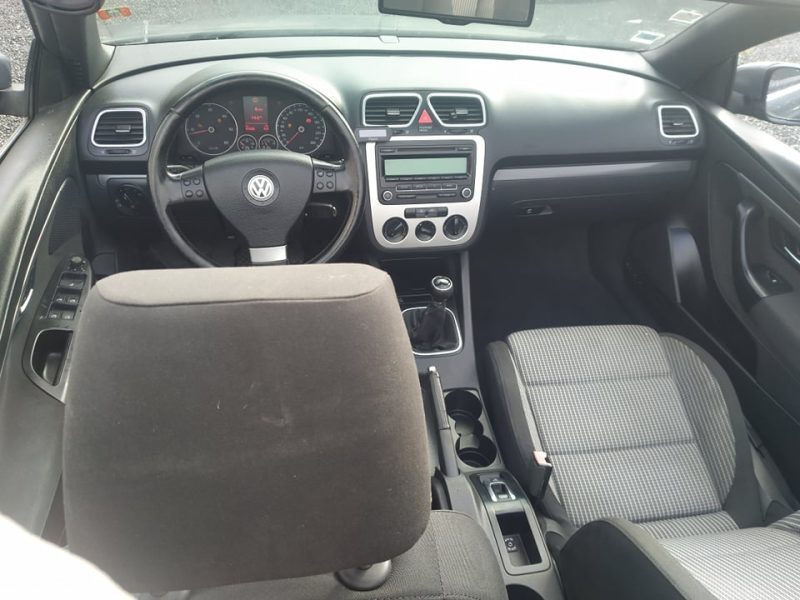 VOLKSWAGEN EOS 2009