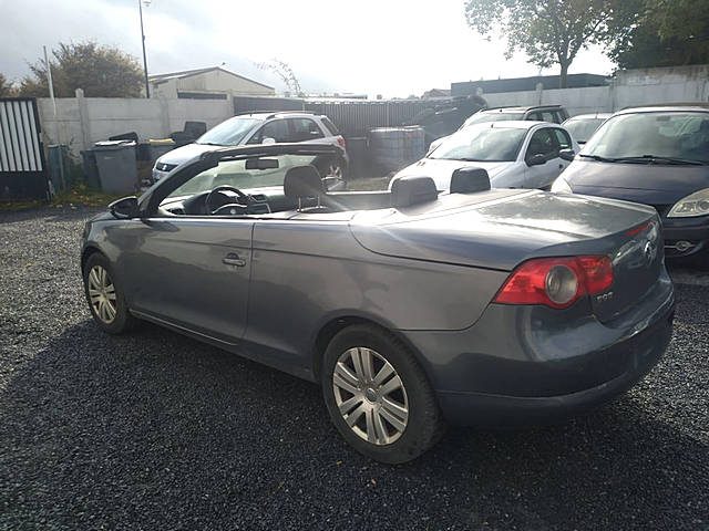 VOLKSWAGEN EOS 2009