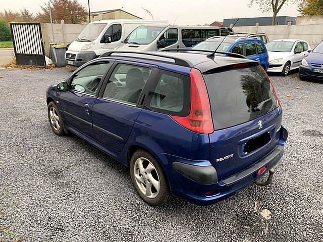 PEUGEOT 206 2004